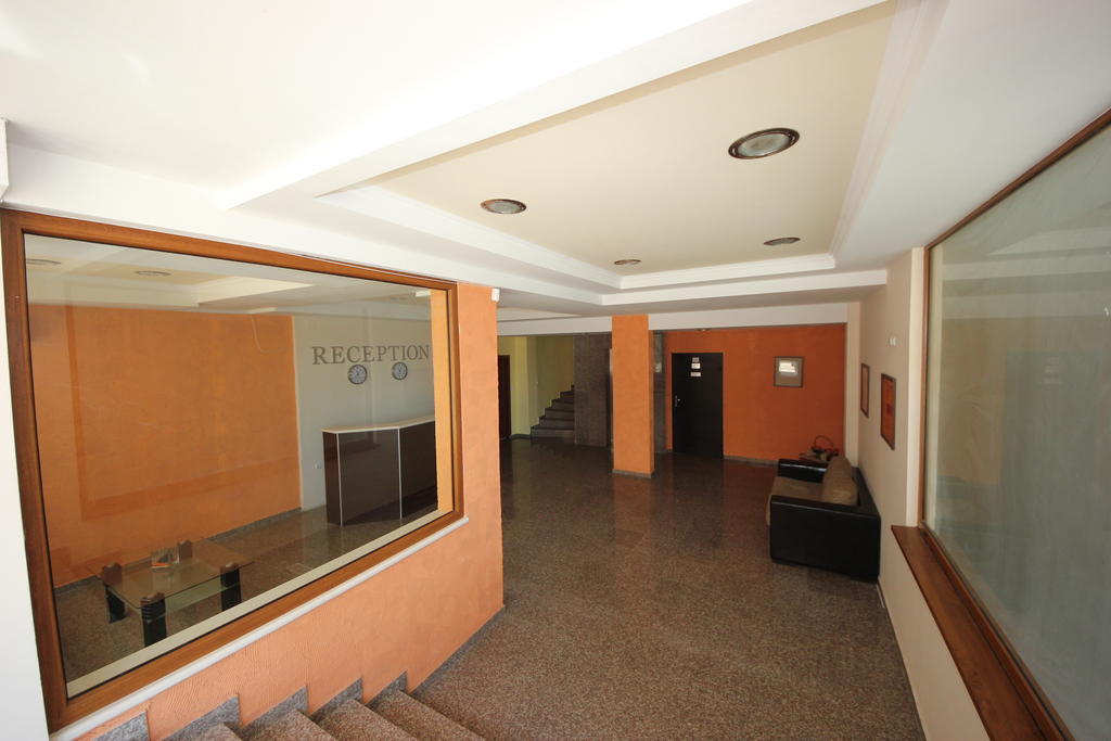 Menada Sea Regal Apartments Pantai Sunny Luaran gambar