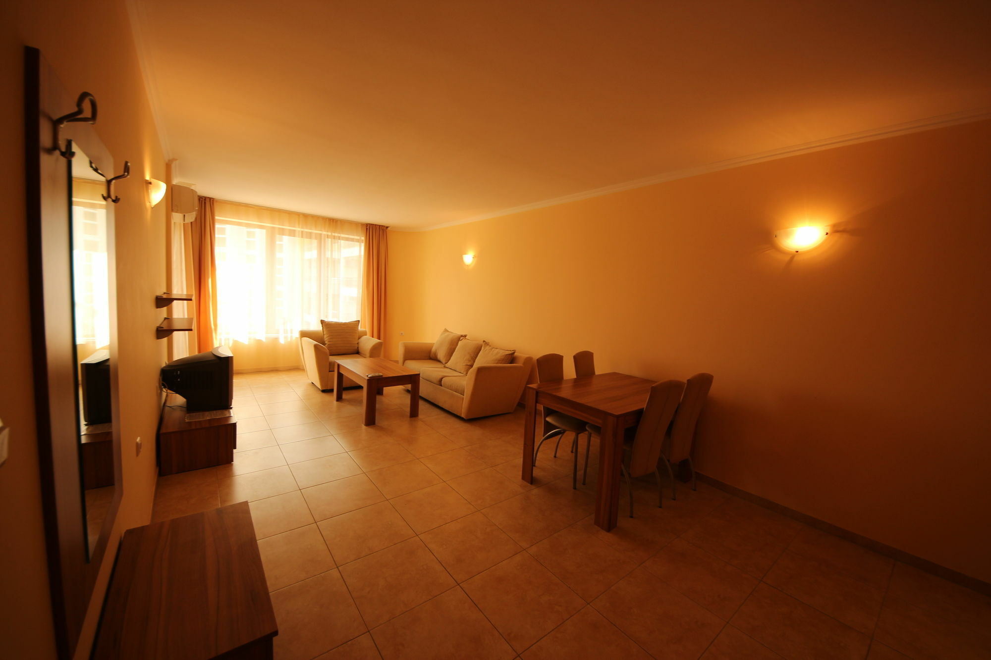 Menada Sea Regal Apartments Pantai Sunny Luaran gambar